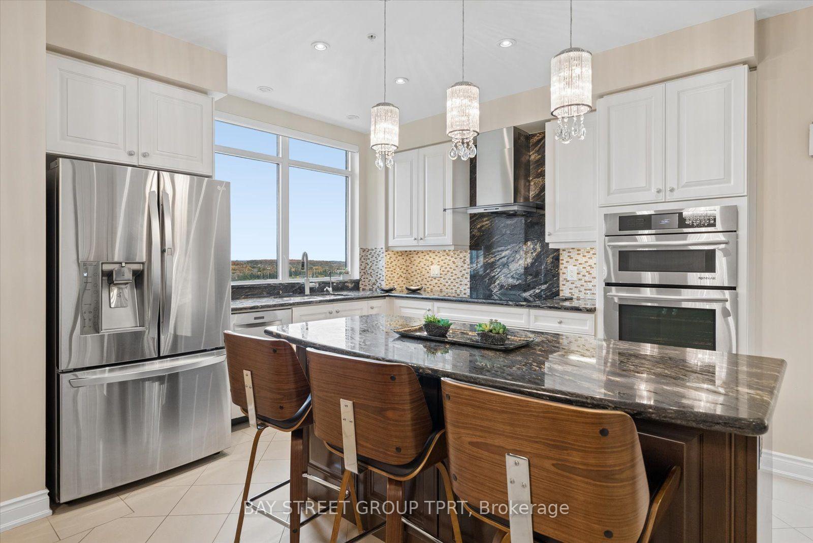 Photo 19 of Unit 1605, 9255 Jane Street, Vaughan, Maple — HOMEH