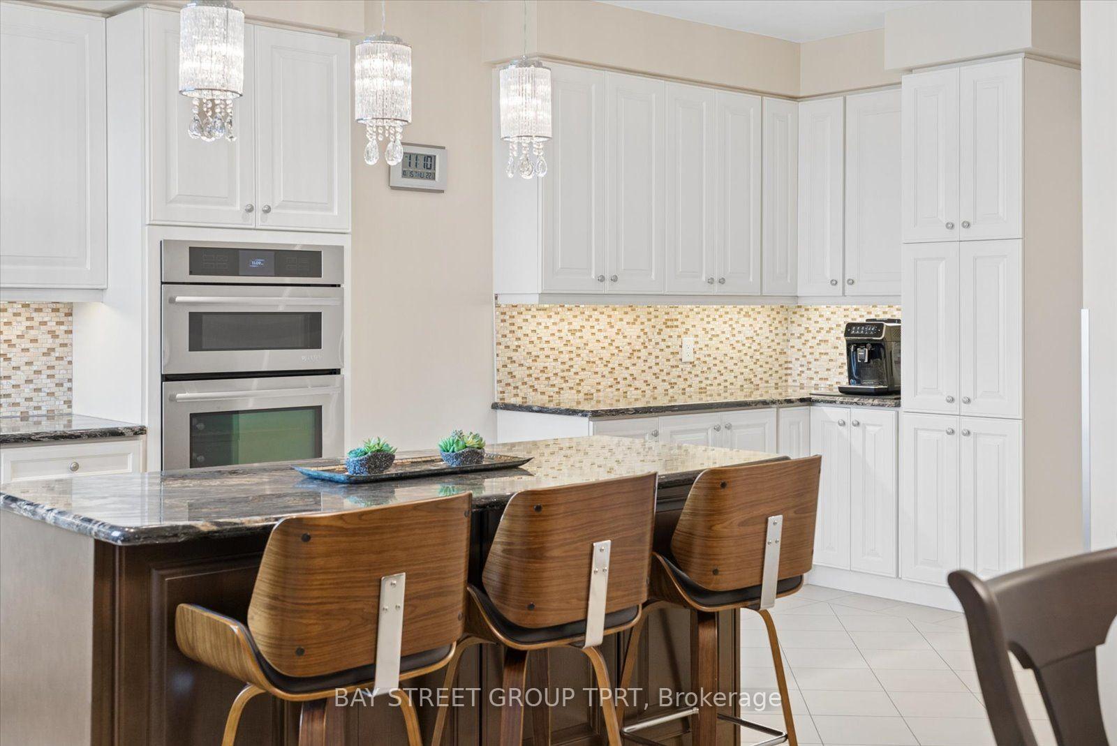 Photo 20 of Unit 1605, 9255 Jane Street, Vaughan, Maple — HOMEH