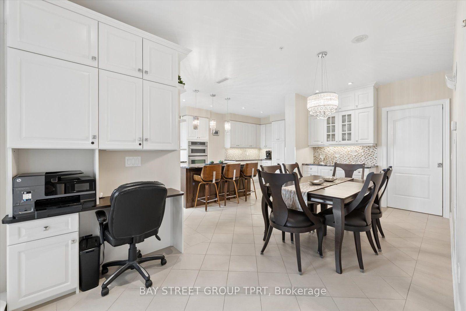 Photo 26 of Unit 1605, 9255 Jane Street, Vaughan, Maple — HOMEH