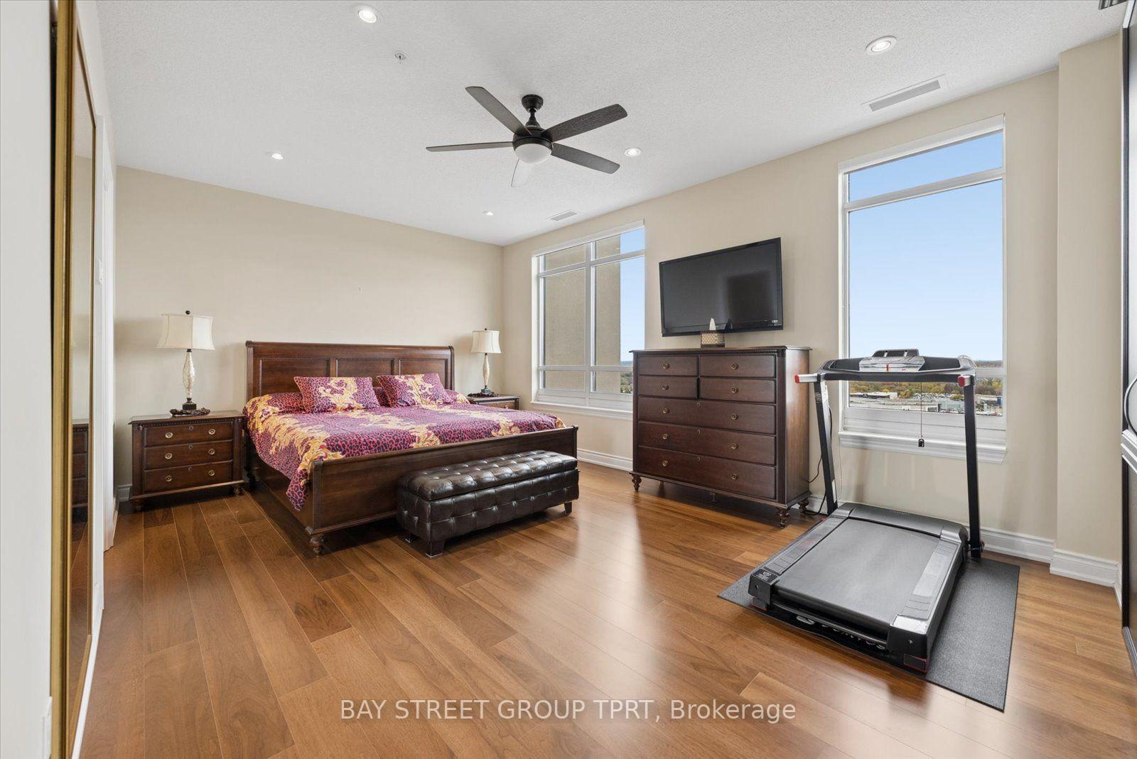 Photo 35 of Unit 1605, 9255 Jane Street, Vaughan, Maple — HOMEH