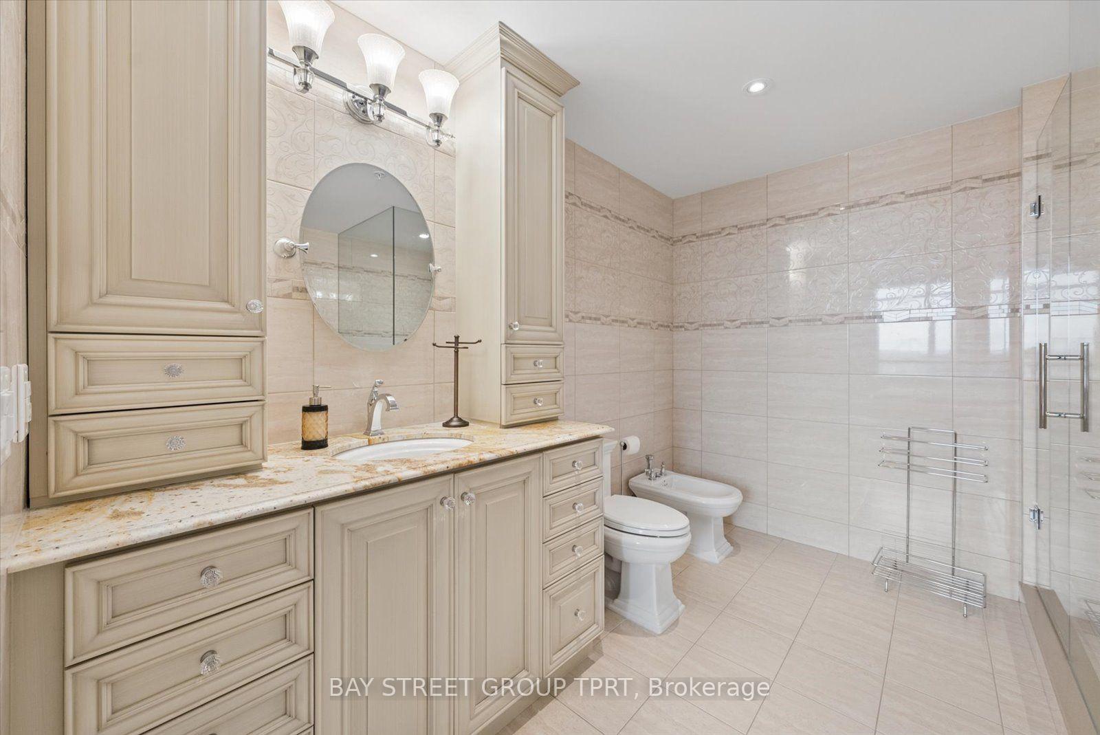 Photo 39 of Unit 1605, 9255 Jane Street, Vaughan, Maple — HOMEH