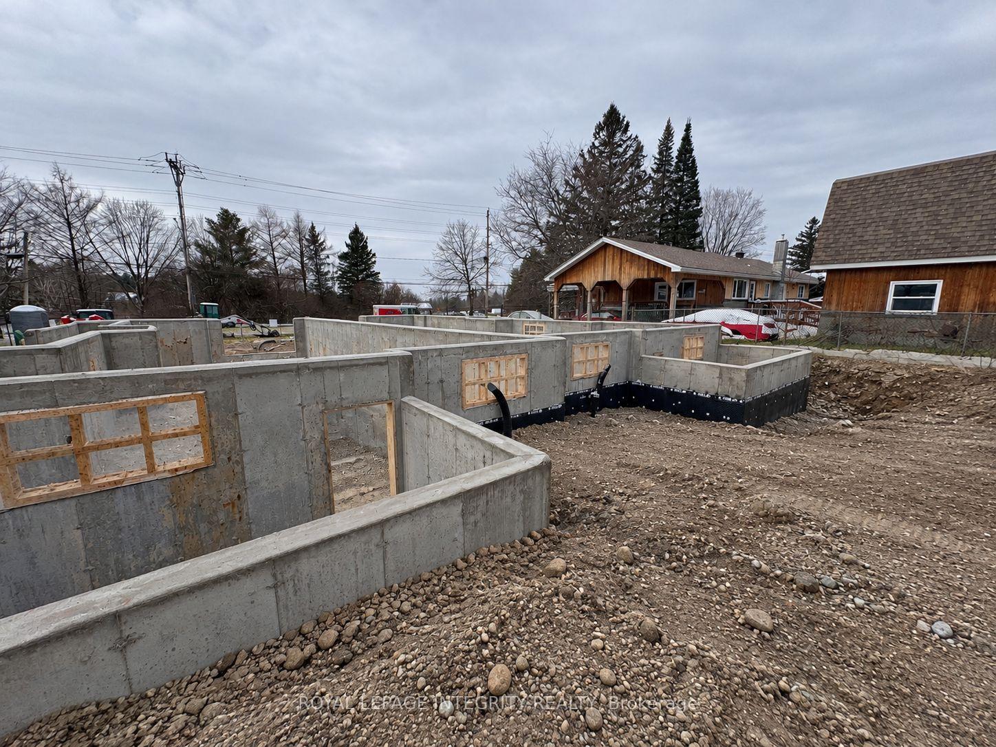 Photo 3 of 3 Tauvette Street E, Ottawa, Blackburn Hamlet — HOMEH