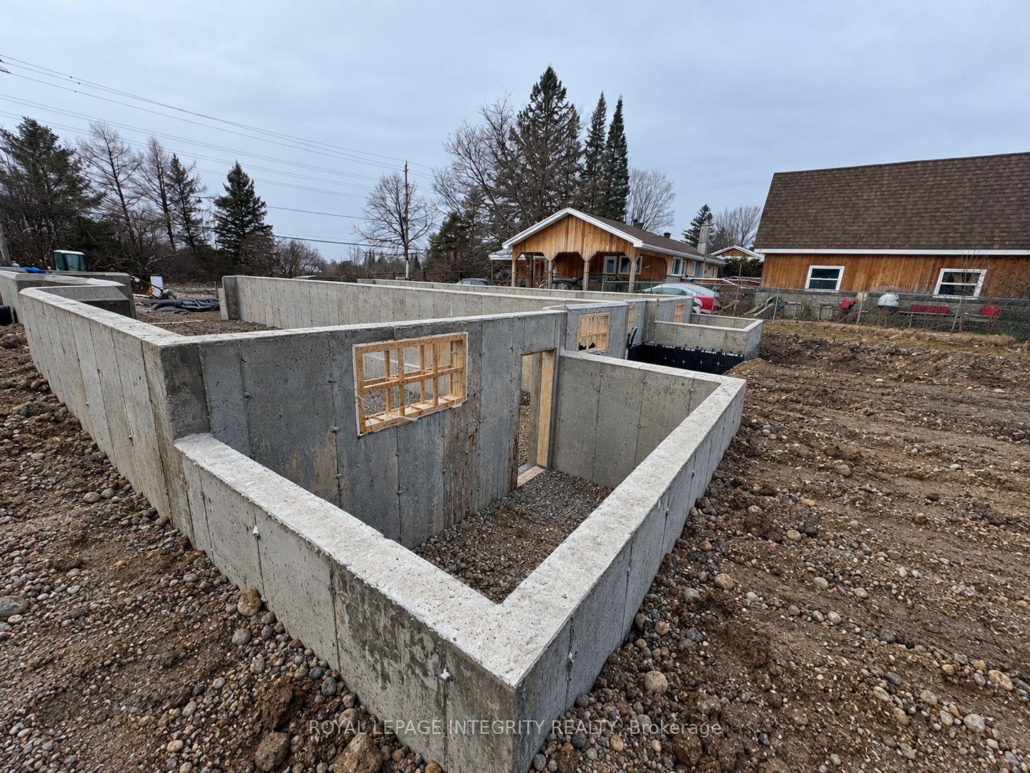 Photo 7 of 3 Tauvette Street E, Ottawa, Blackburn Hamlet — HOMEH