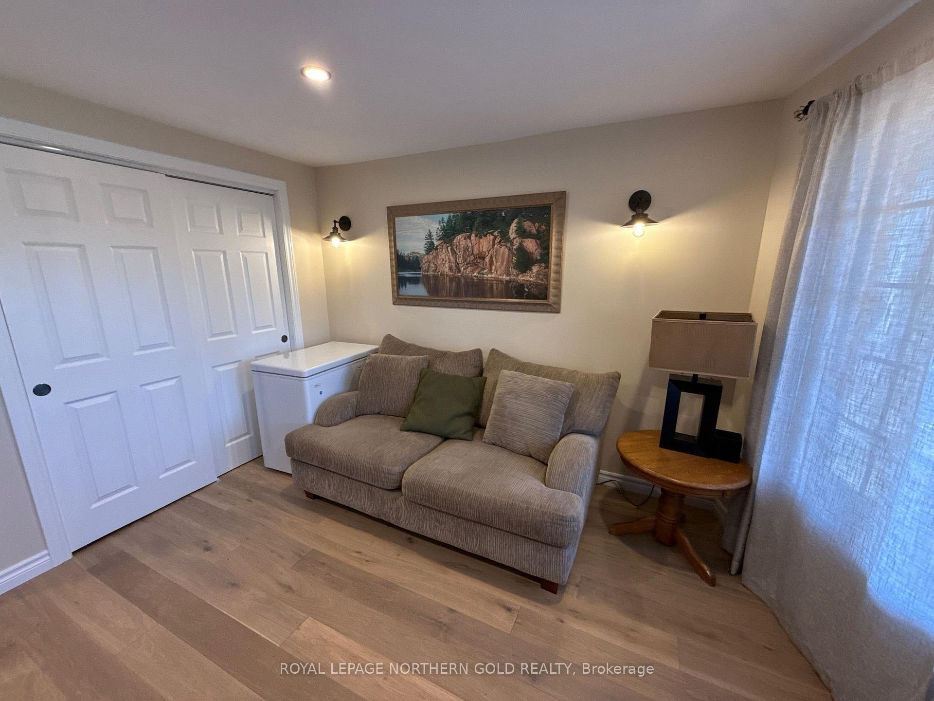 Photo 11 of 55 Lakeshore Avenue, Englehart, Central Timiskaming — HOMEH
