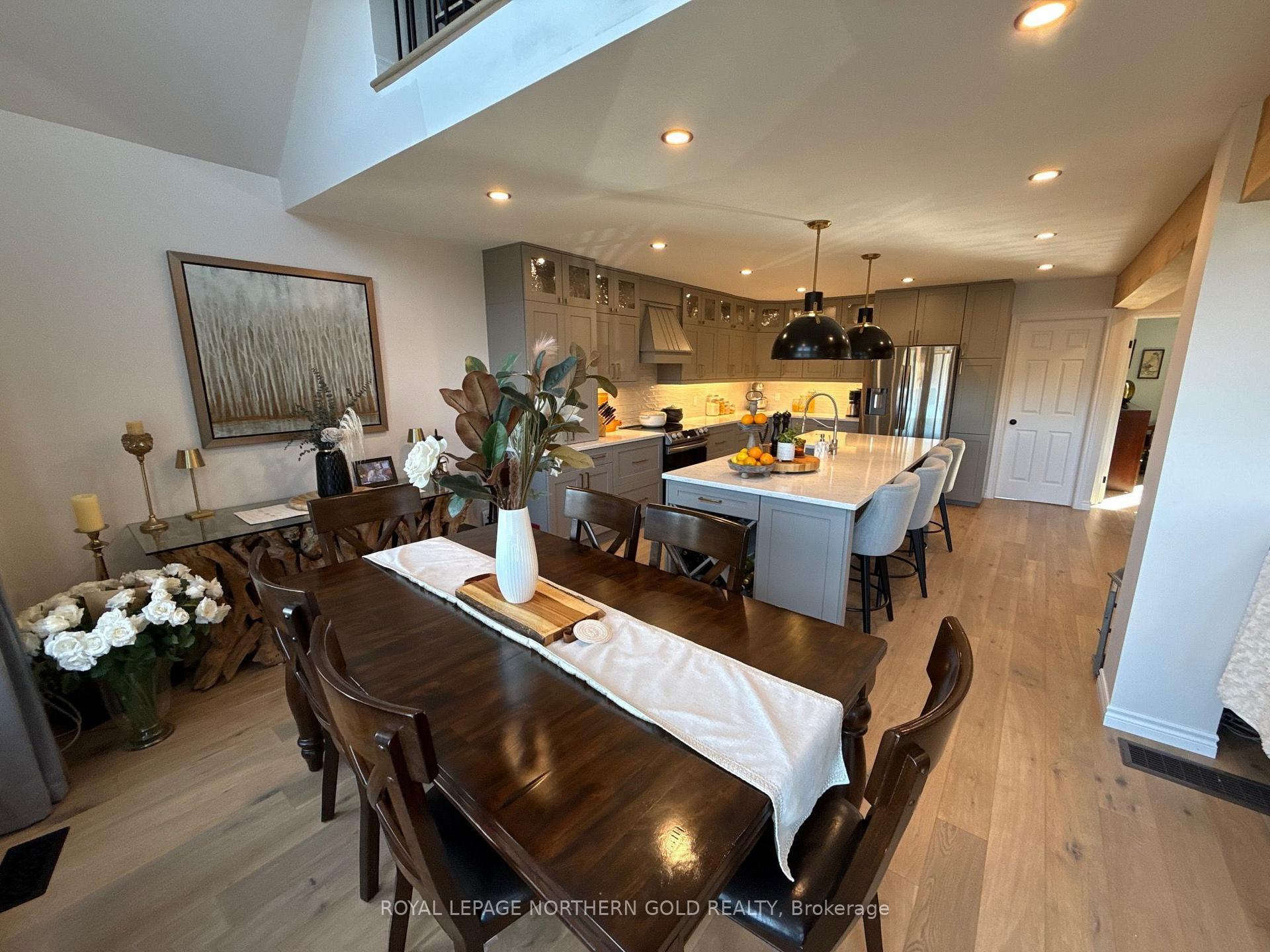 Photo 7 of 55 Lakeshore Avenue, Englehart, Central Timiskaming — HOMEH