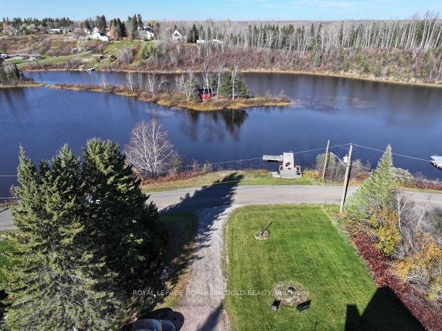 Photo 34 of 55 Lakeshore Avenue, Englehart, Central Timiskaming — HOMEH