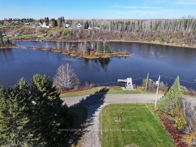 Photo 35 of 55 Lakeshore Avenue, Englehart, Central Timiskaming — HOMEH