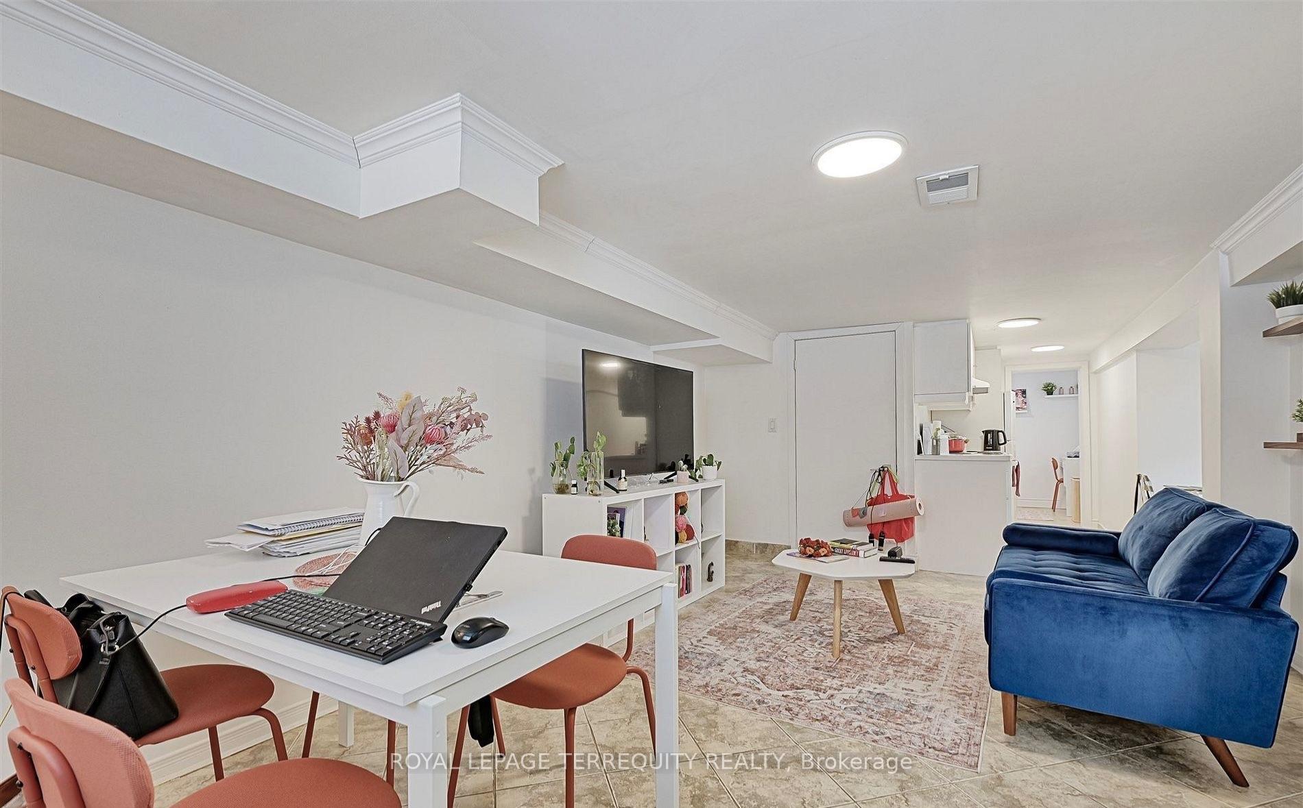 Photo 1 of Unit Lower, 471 Gilbert Avenue, Toronto, Caledonia-Fairbank — HOMEH
