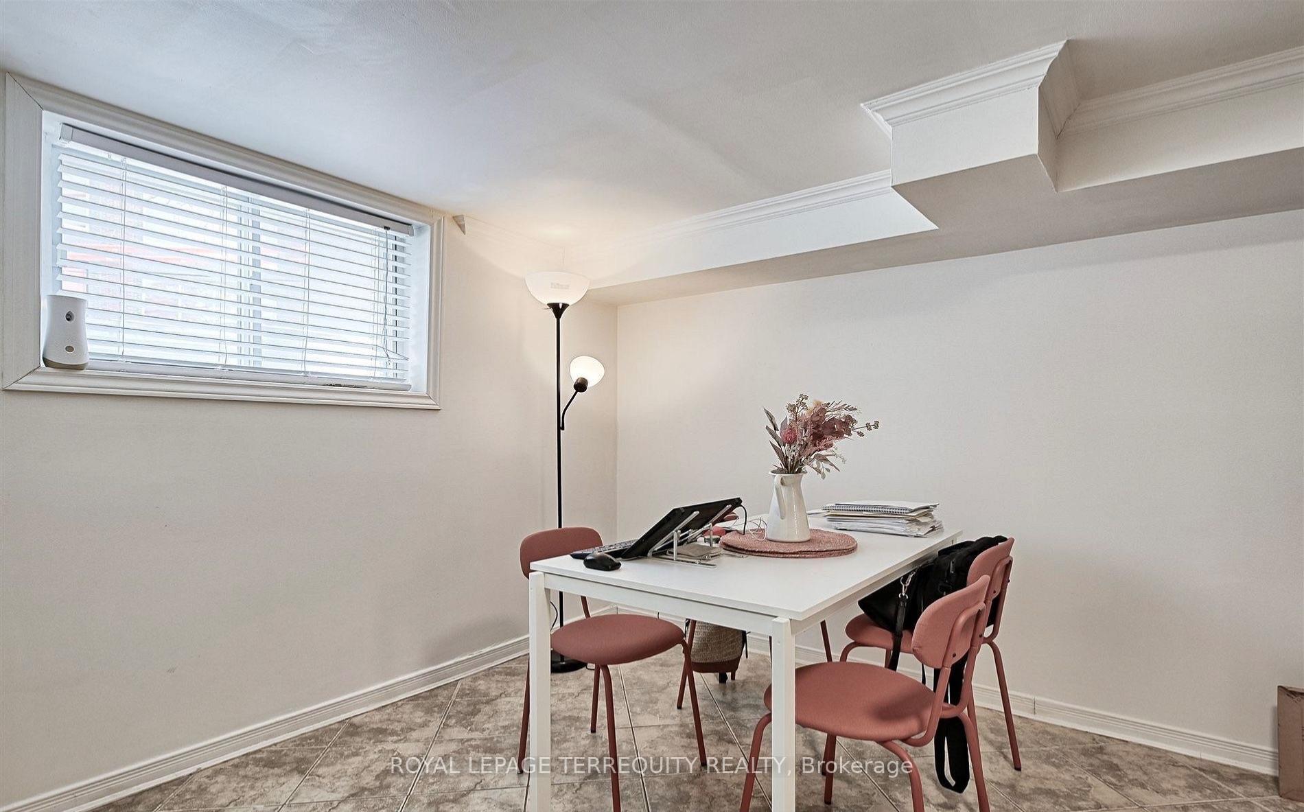 Photo 3 of Unit Lower, 471 Gilbert Avenue, Toronto, Caledonia-Fairbank — HOMEH