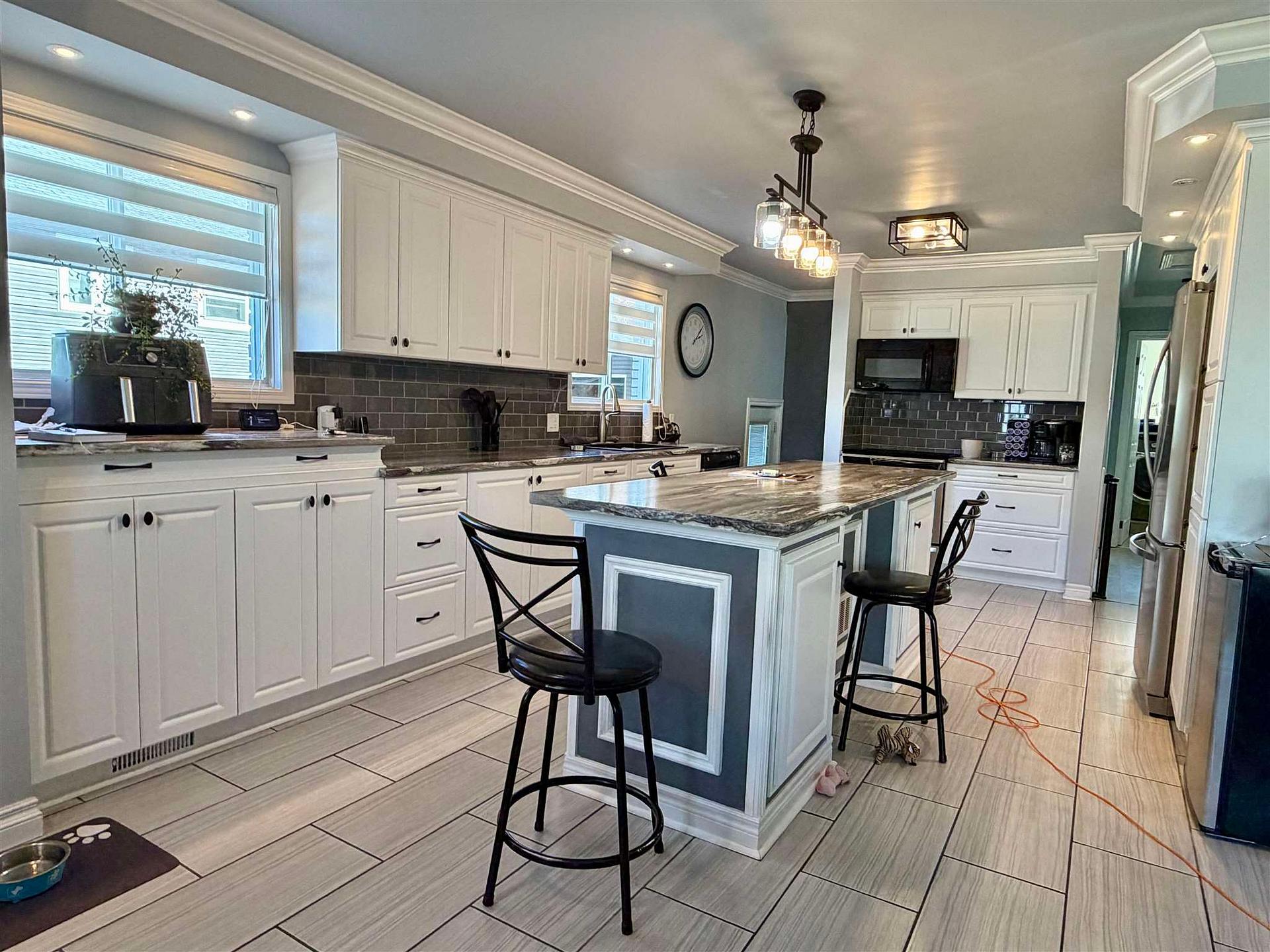 Photo 4 of 31 Ferguson Road, Elliot Lake — HOMEH