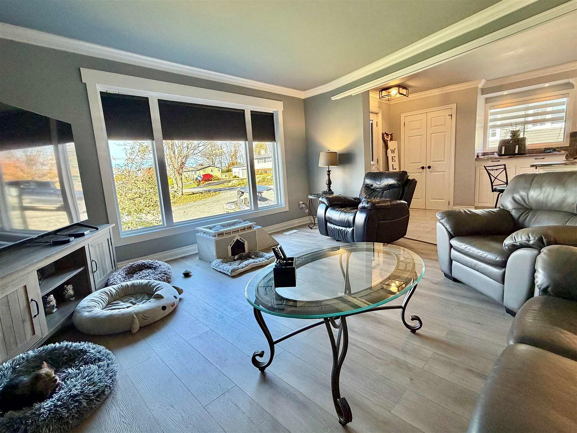 Photo 10 of 31 Ferguson Road, Elliot Lake — HOMEH