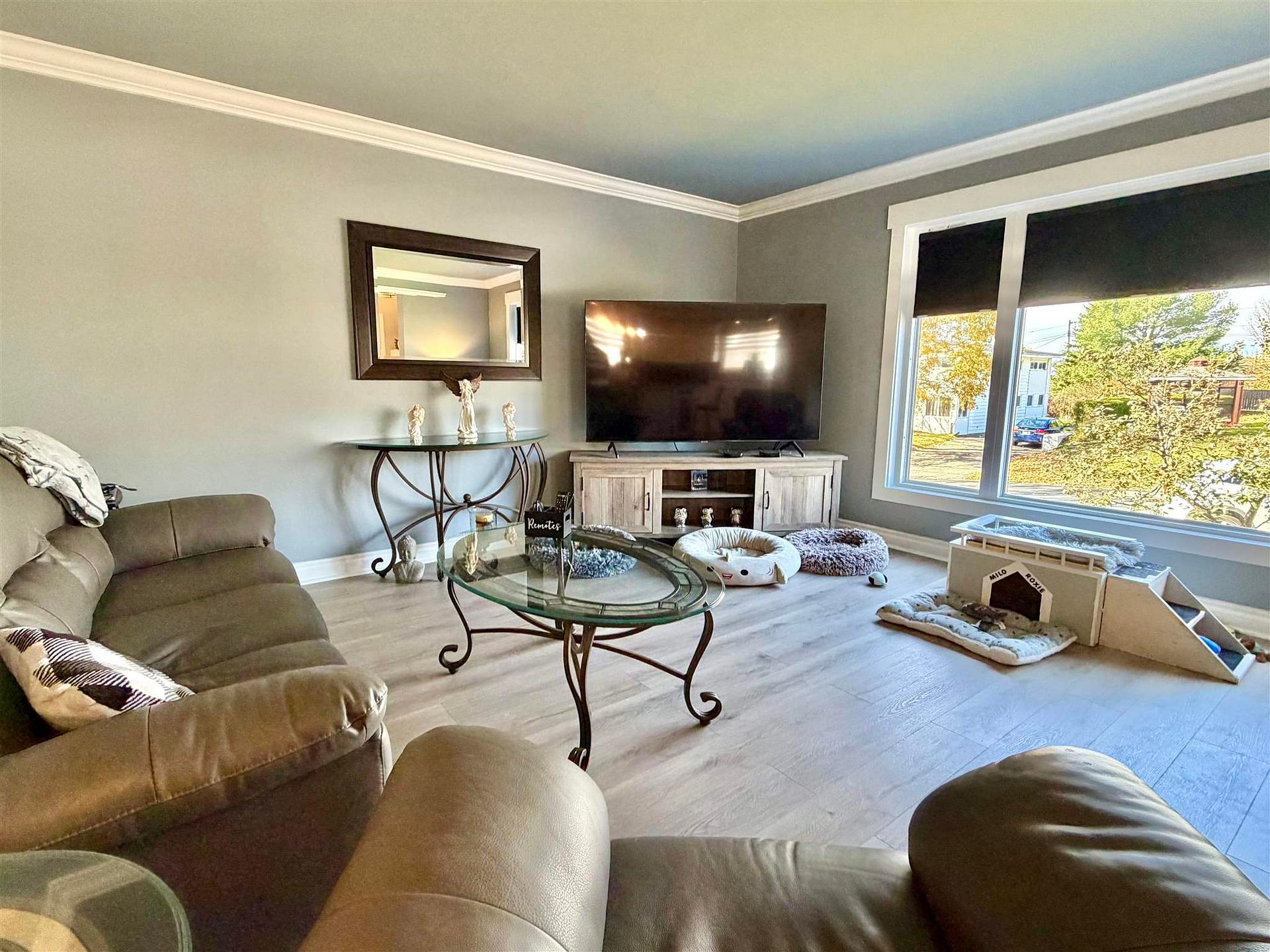 Photo 9 of 31 Ferguson Road, Elliot Lake — HOMEH