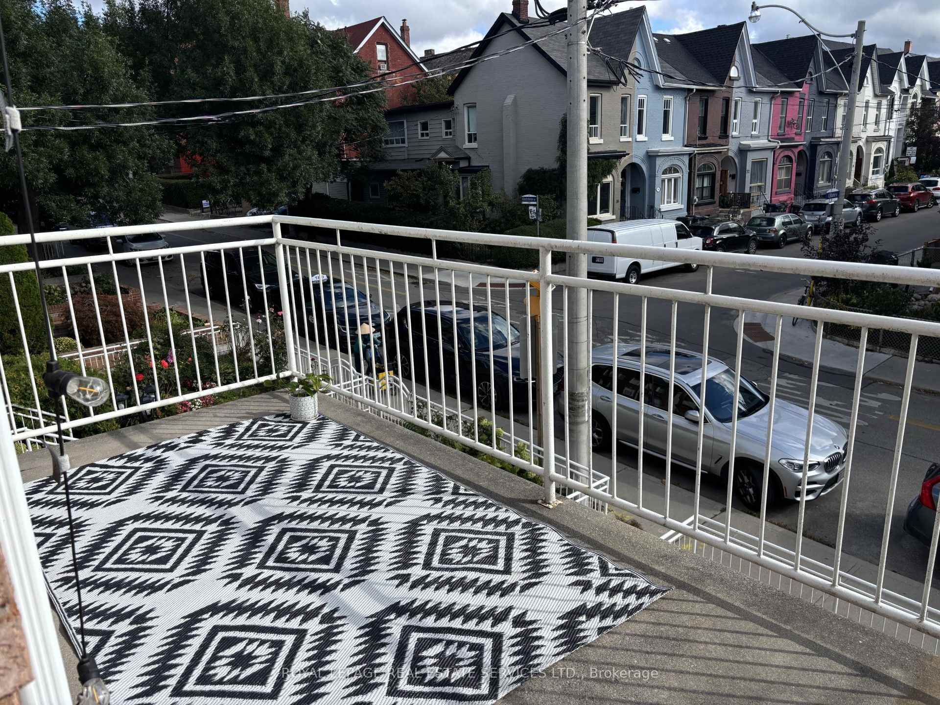 Photo 9 of Unit #A, 204 Gladstone Avenue, Toronto, Little Portugal — HOMEH