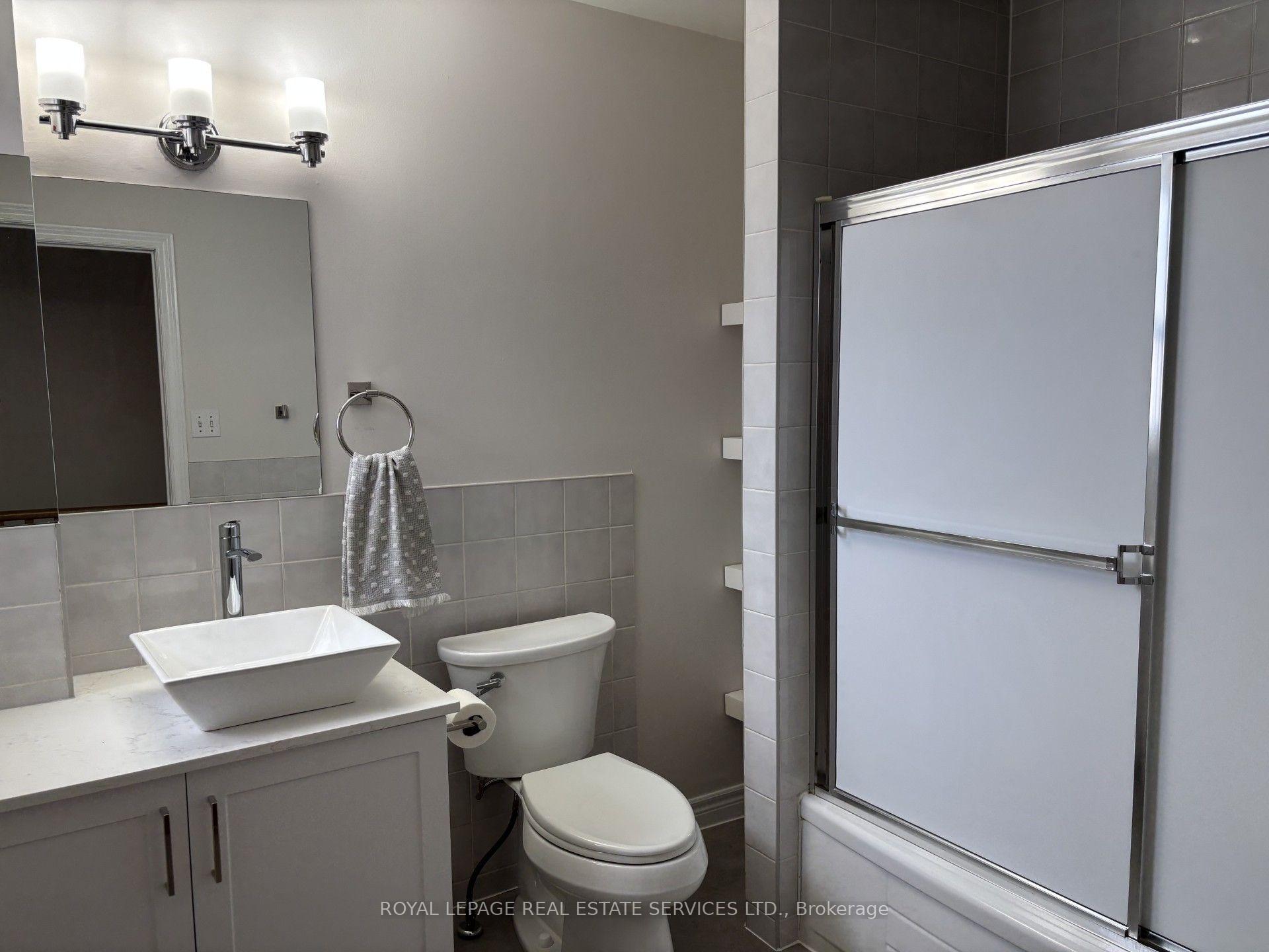 Photo 12 of Unit #A, 204 Gladstone Avenue, Toronto, Little Portugal — HOMEH