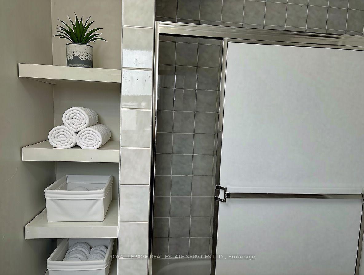 Photo 20 of Unit #A, 204 Gladstone Avenue, Toronto, Little Portugal — HOMEH