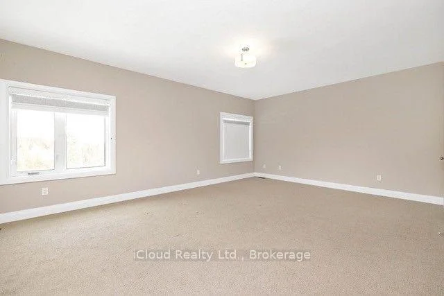 Photo 7 of 38 Pine Hill Crescent, Aurora, Aurora Estates — HOMEH