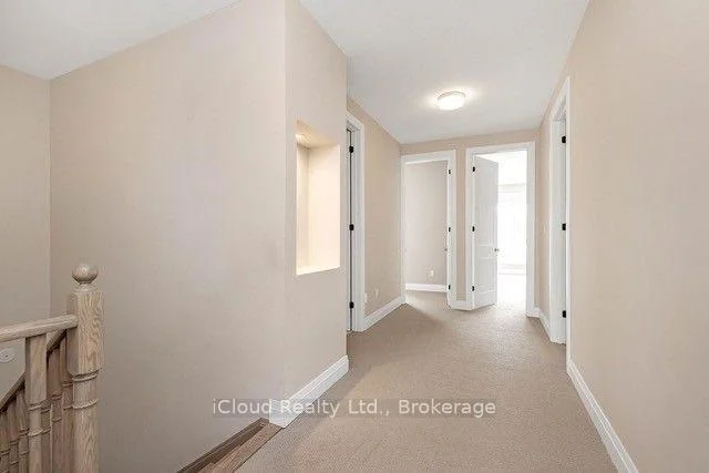 Photo 14 of 38 Pine Hill Crescent, Aurora, Aurora Estates — HOMEH