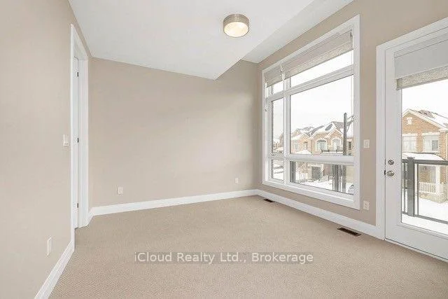 Photo 24 of 38 Pine Hill Crescent, Aurora, Aurora Estates — HOMEH