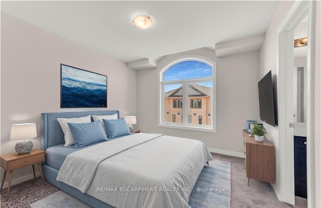 Photo 18 of Unit 39, 19 Picardy Drive, Hamilton, Stoney Creek Mountain — HOMEH