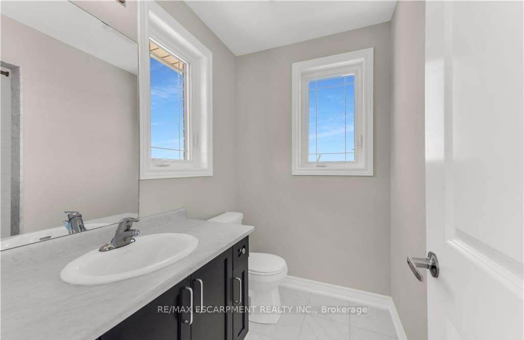 Photo 20 of Unit 39, 19 Picardy Drive, Hamilton, Stoney Creek Mountain — HOMEH