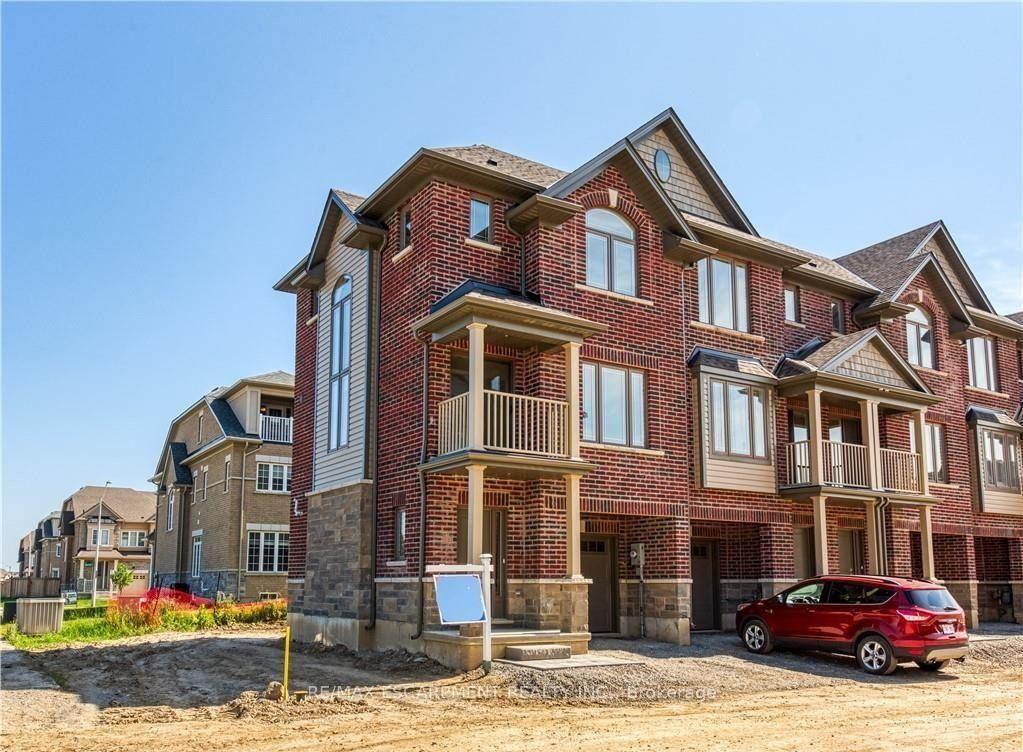 Photo 25 of Unit 39, 19 Picardy Drive, Hamilton, Stoney Creek Mountain — HOMEH