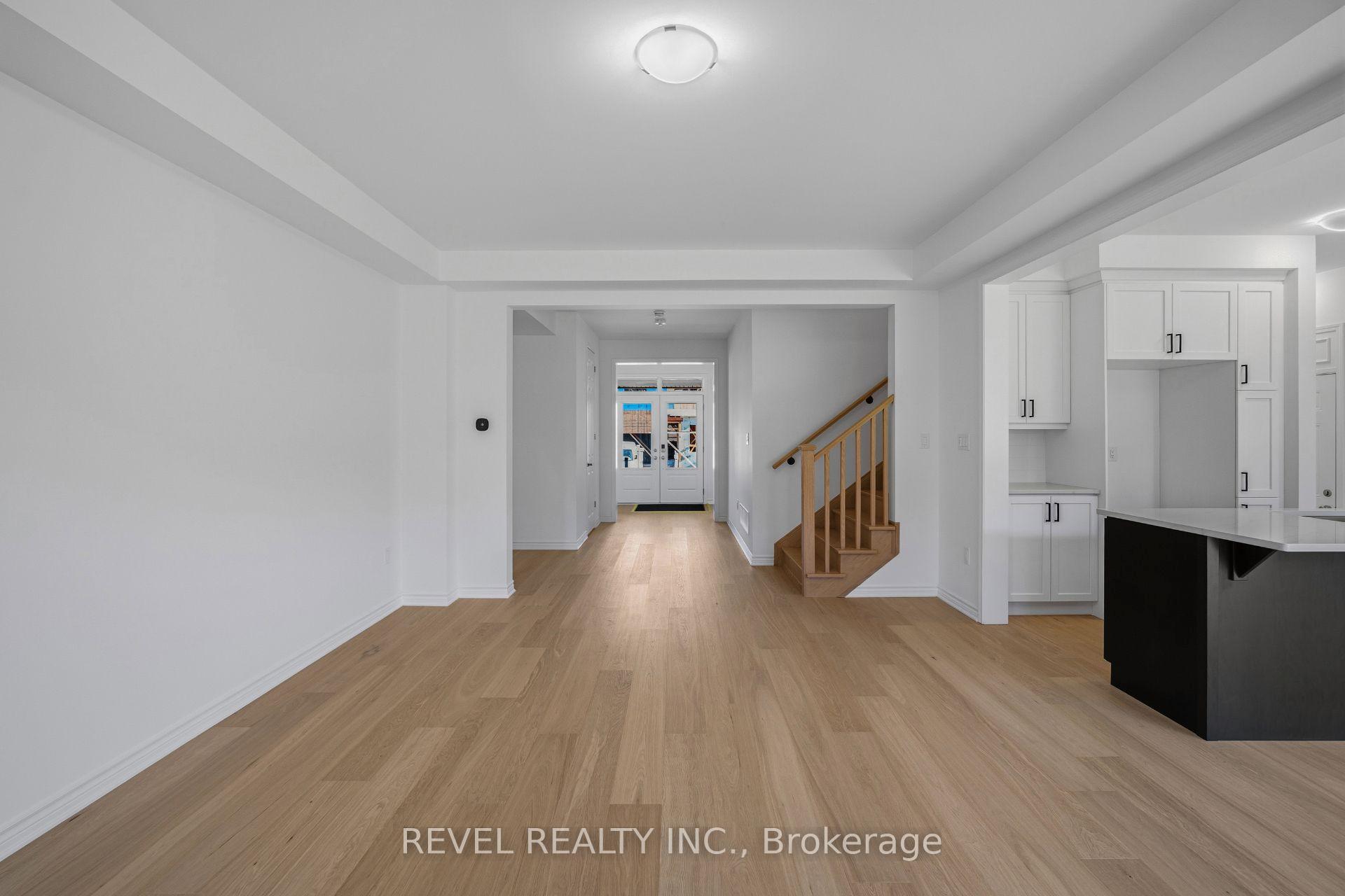 Photo 4 of 1509 Zilio Terrace, Milton, Bowes — HOMEH