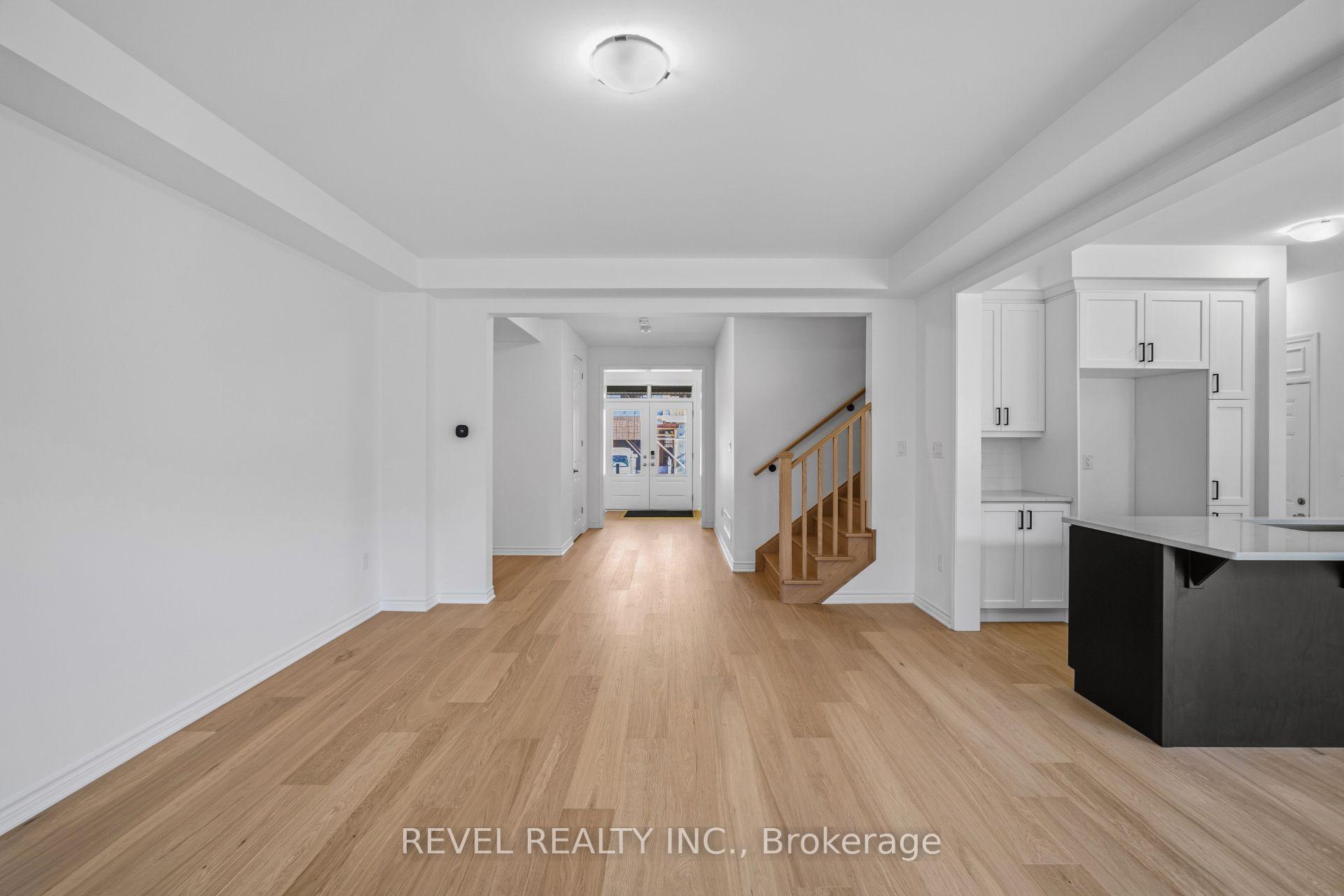 Photo 8 of 1509 Zilio Terrace, Milton, Bowes — HOMEH