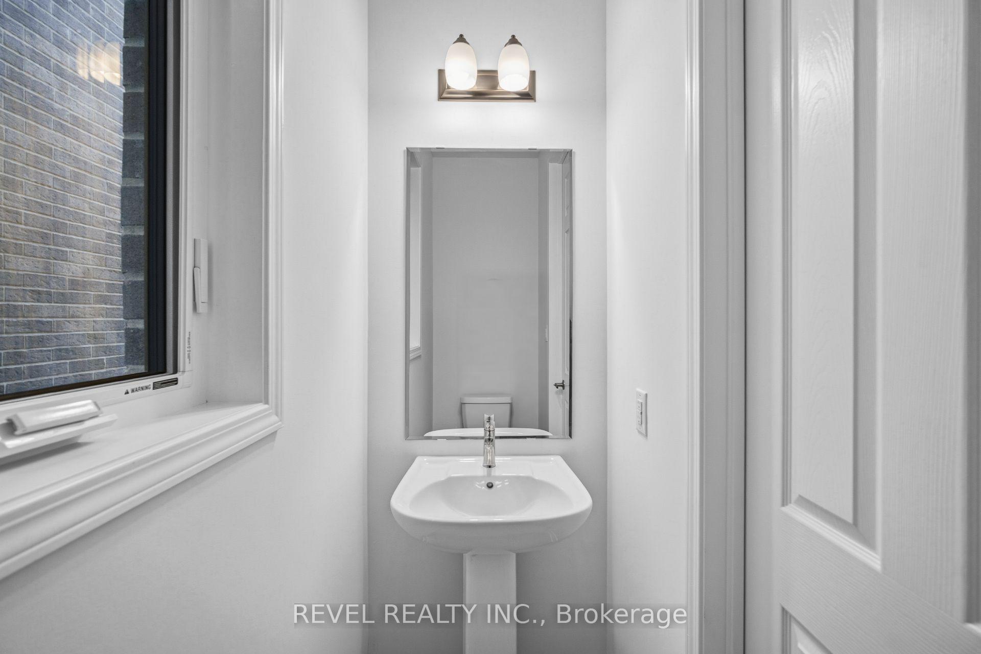 Photo 17 of 1509 Zilio Terrace, Milton, Bowes — HOMEH