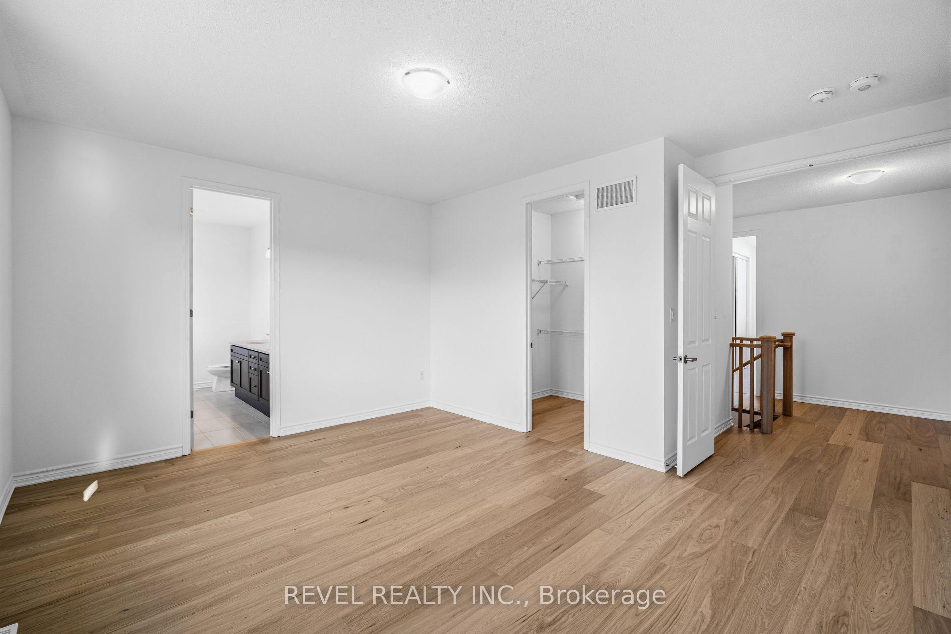 Photo 21 of 1509 Zilio Terrace, Milton, Bowes — HOMEH