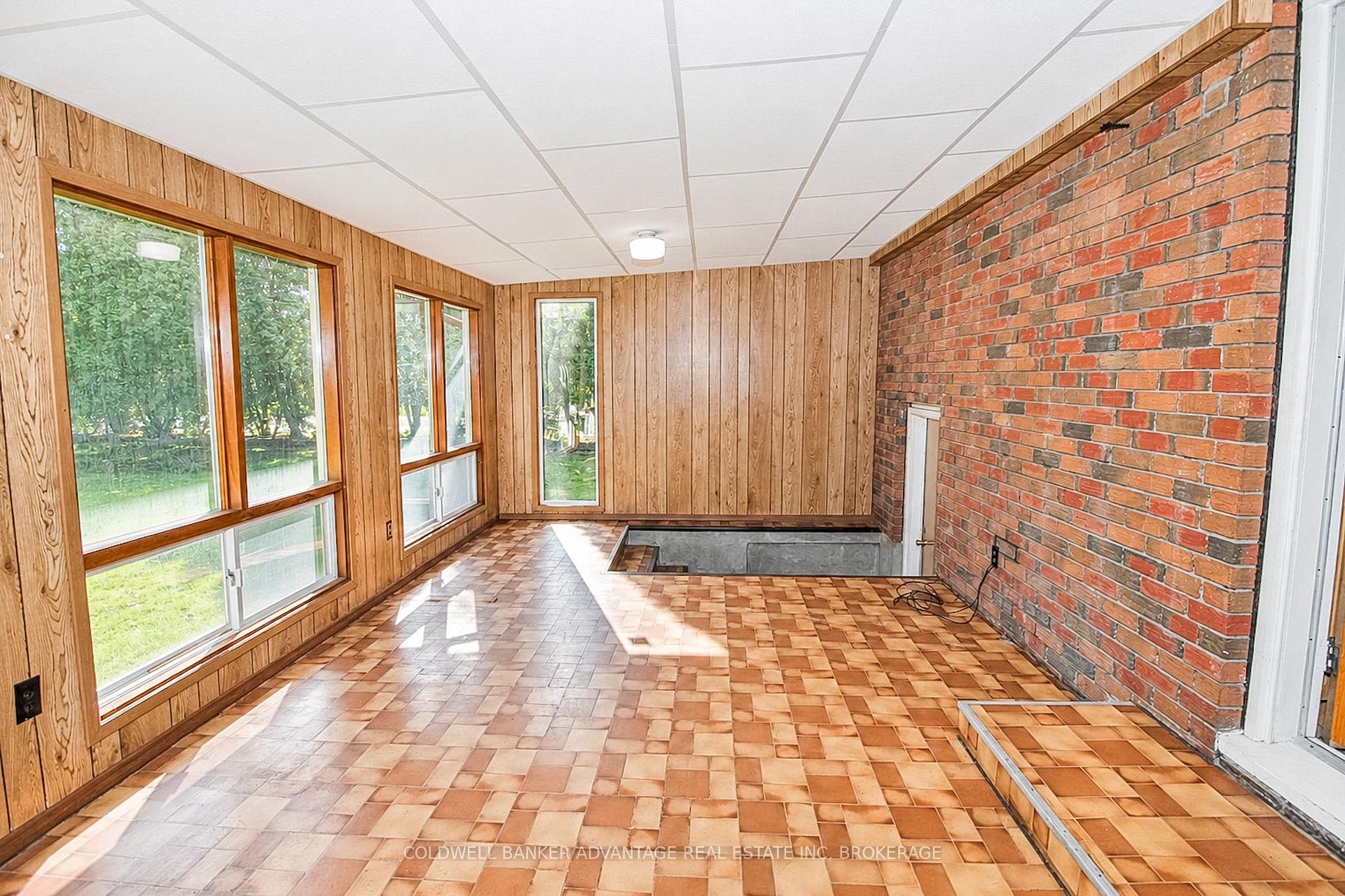 Photo 22 of 490 Niagara Street, St. Catharines, Vine/Linwell — HOMEH