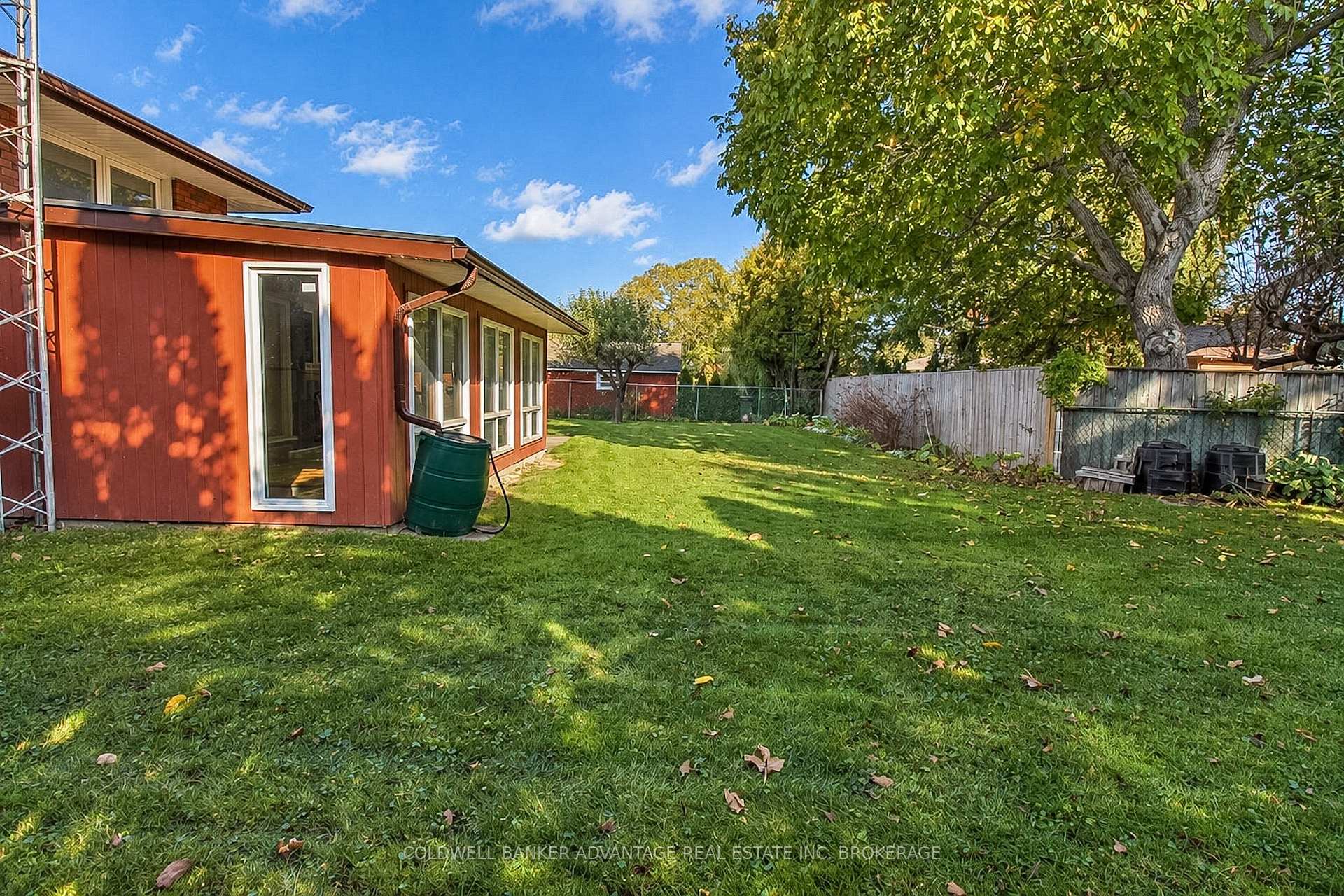 Photo 37 of 490 Niagara Street, St. Catharines, Vine/Linwell — HOMEH