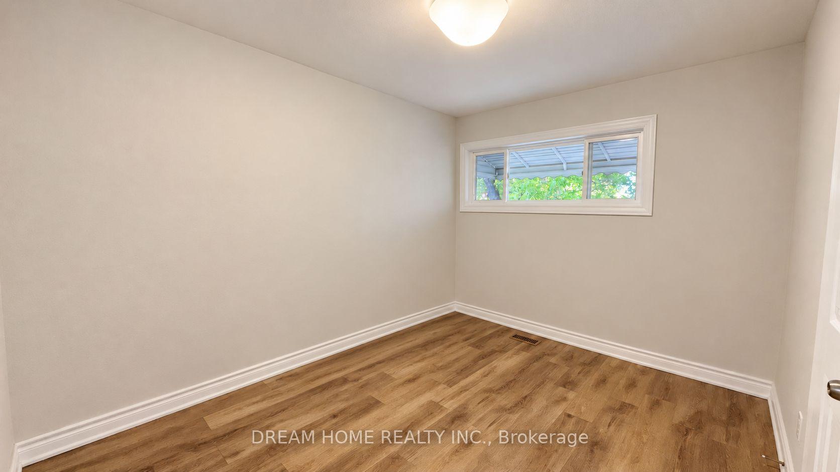 Photo 7 of Unit Main, 65 Miramar Crescent, Scarborough, Bendale — HOMEH