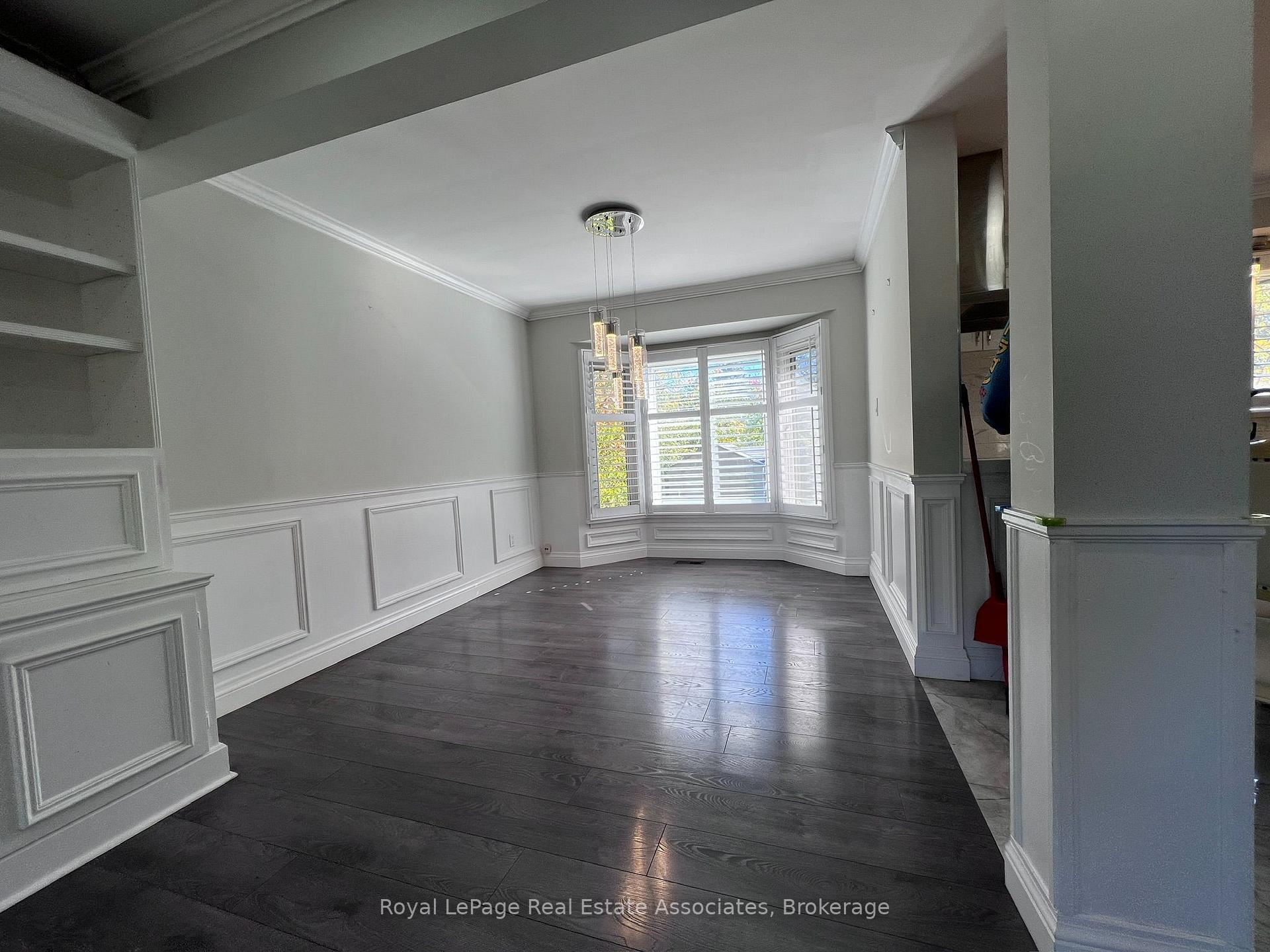 Photo 12 of Unit Upper, 222 Columbia Drive, Hamilton, Buchanan — HOMEH