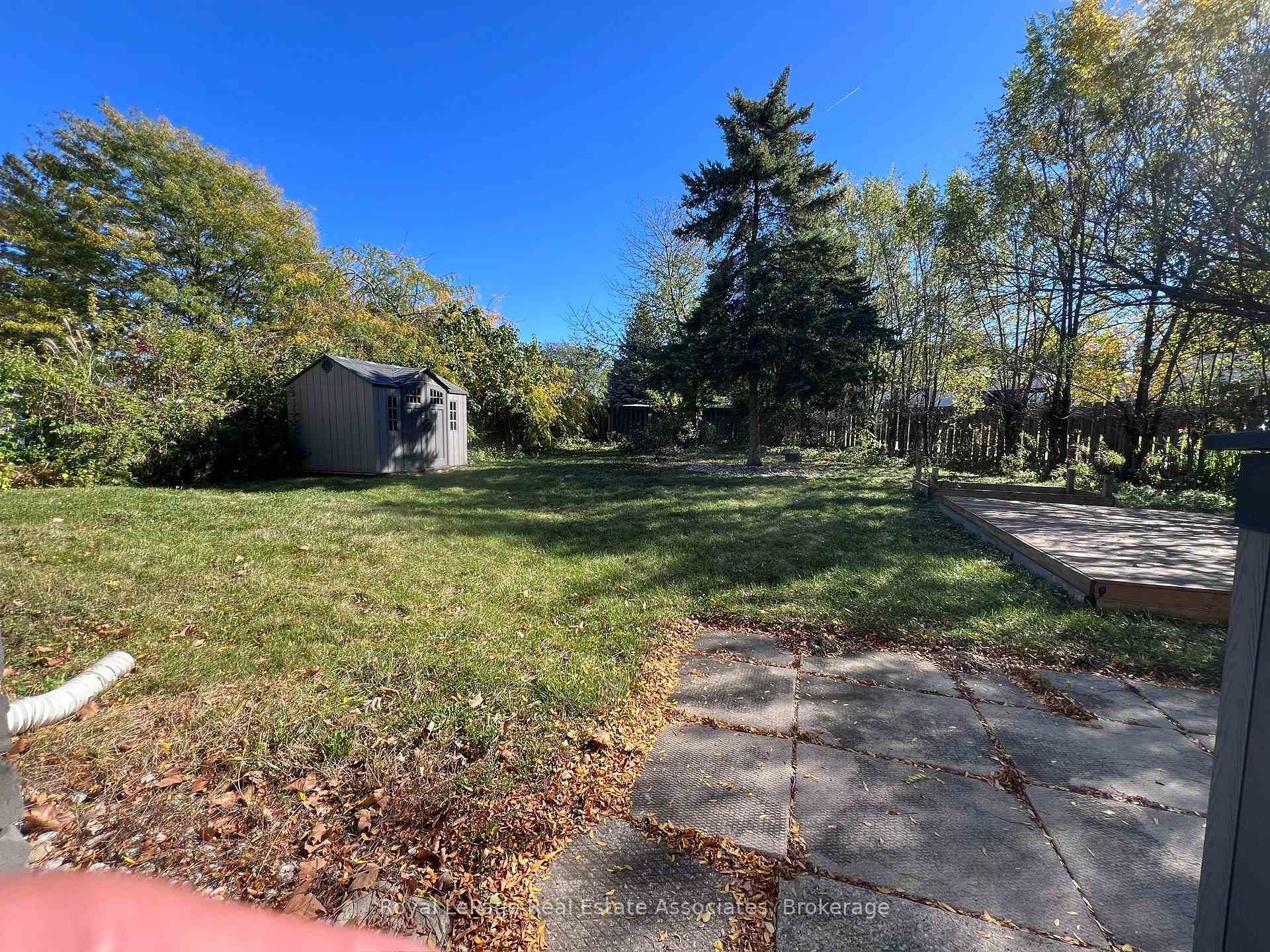 Photo 28 of Unit Upper, 222 Columbia Drive, Hamilton, Buchanan — HOMEH