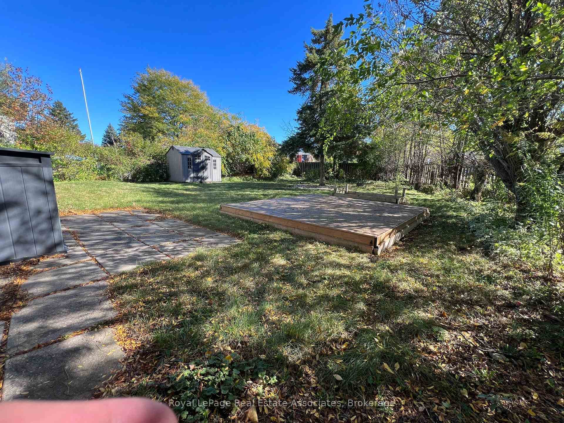 Photo 35 of Unit Upper, 222 Columbia Drive, Hamilton, Buchanan — HOMEH