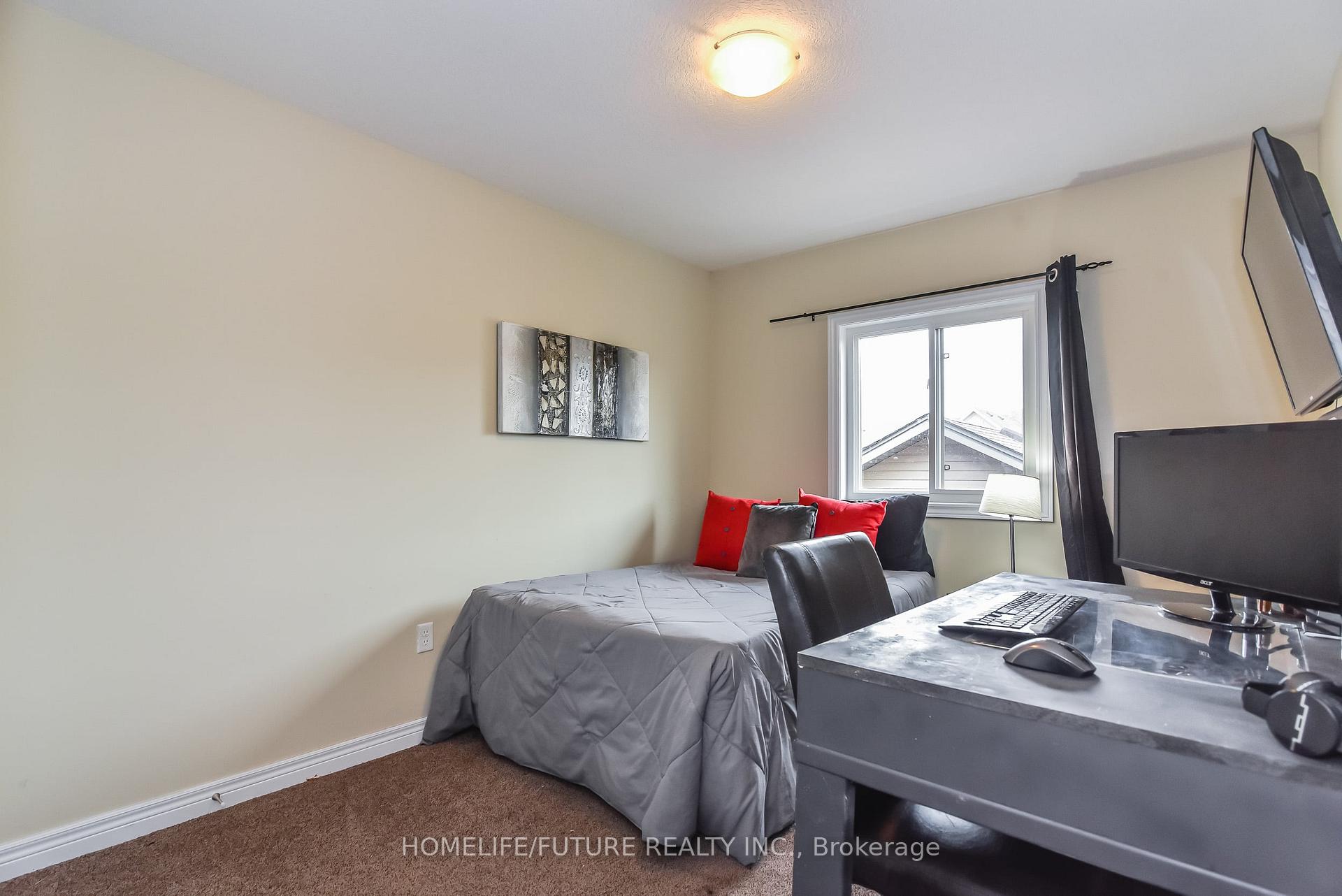 Photo 14 of Unit 30, 14 Amos Drive, Guelph, Kortright East — HOMEH
