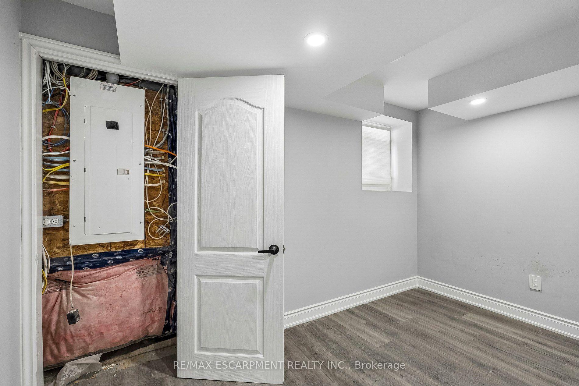 Photo 30 of 16 Alexandra Drive, Thorold, Hurricane/Merrittville — HOMEH