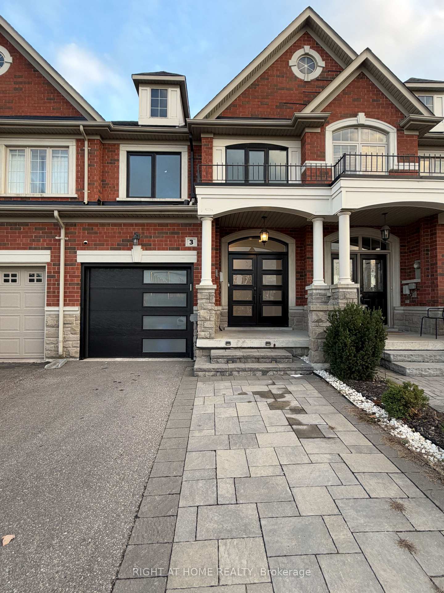 Photo 1 of 3 Marc Santi Boulevard, Vaughan, Patterson — HOMEH