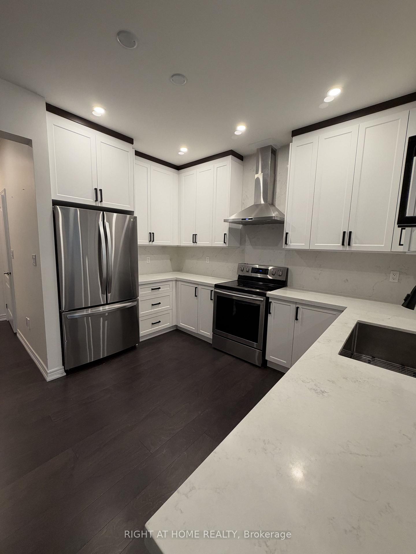 Photo 3 of 3 Marc Santi Boulevard, Vaughan, Patterson — HOMEH