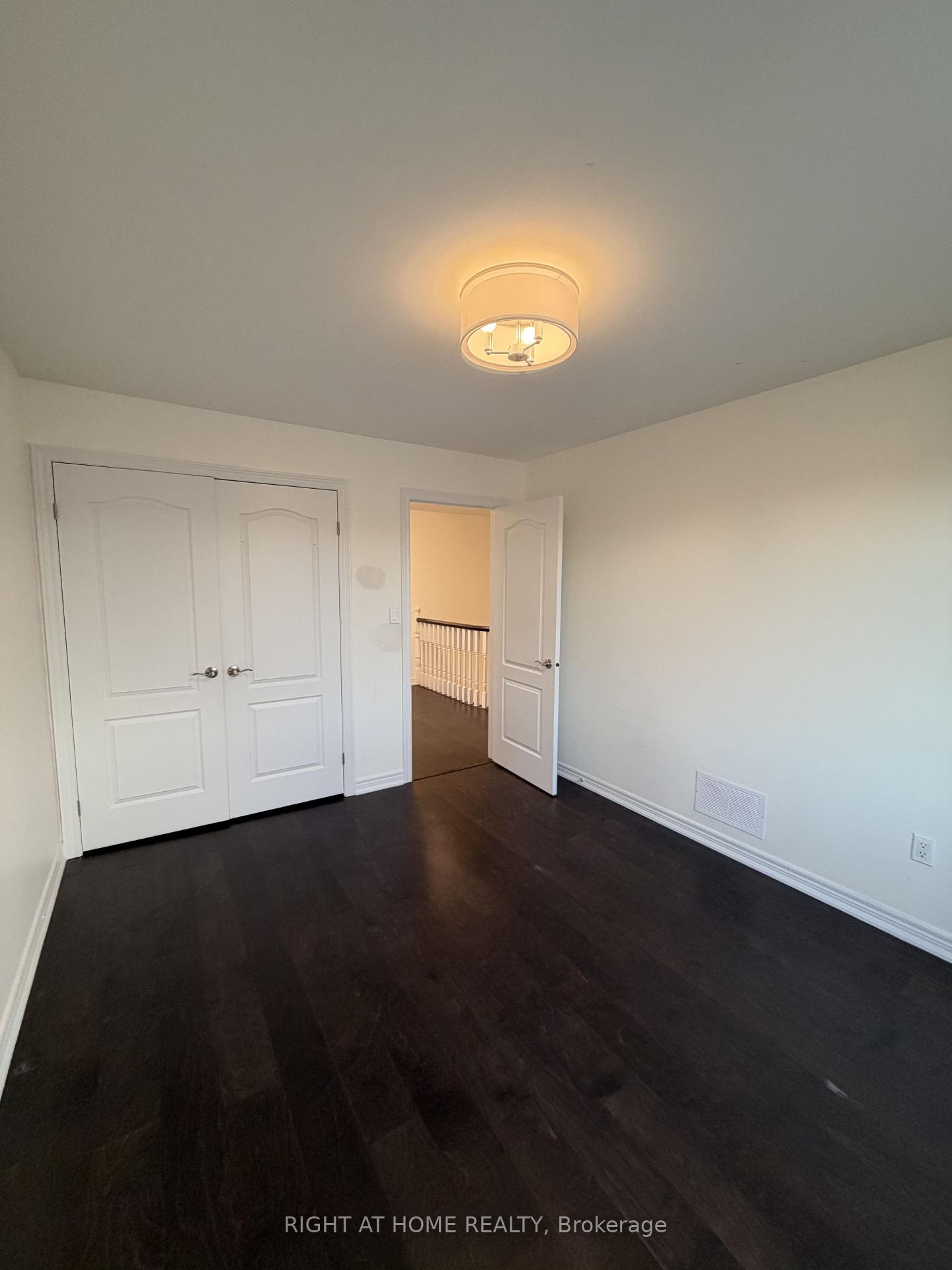 Photo 11 of 3 Marc Santi Boulevard, Vaughan, Patterson — HOMEH