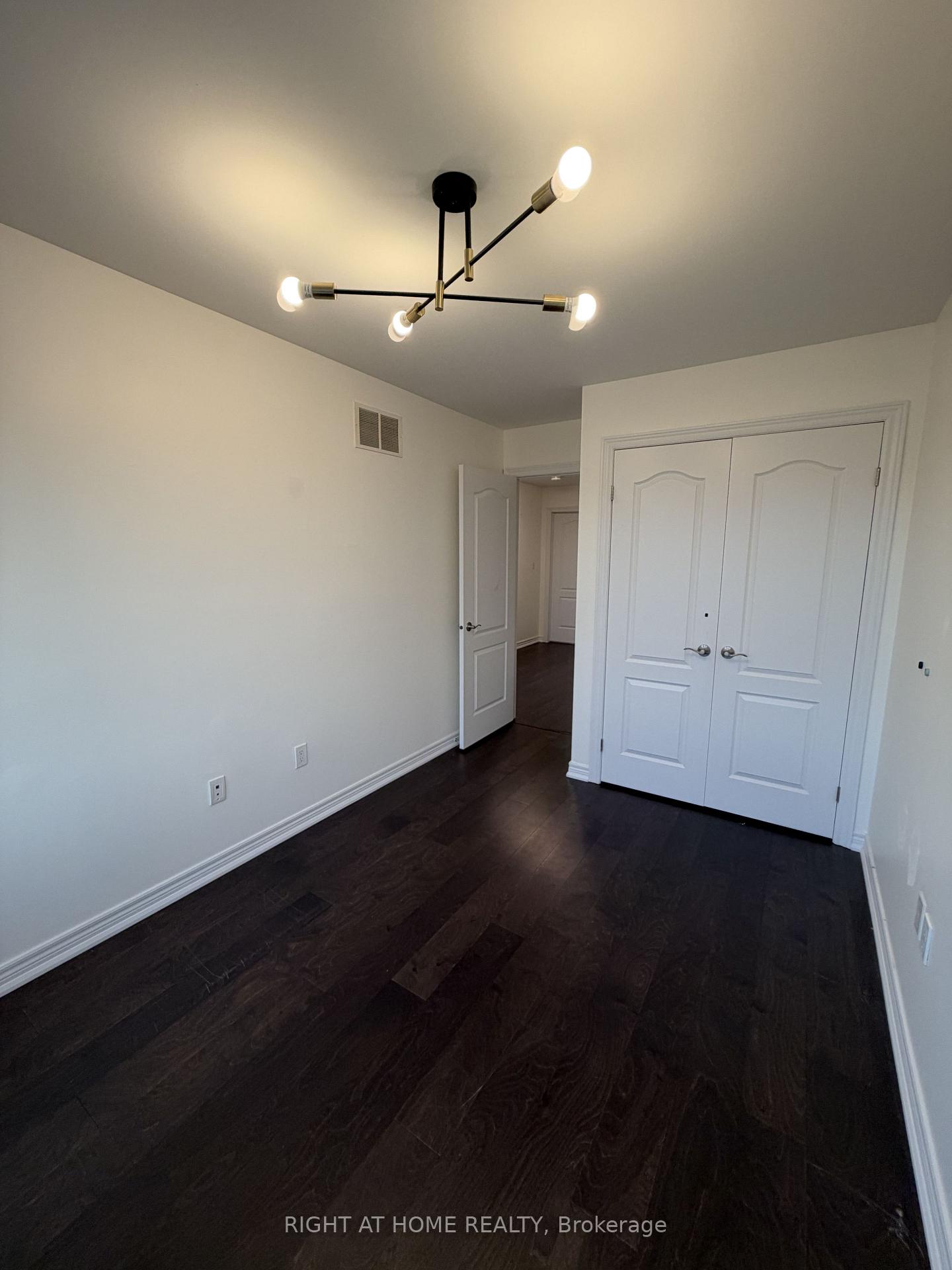 Photo 12 of 3 Marc Santi Boulevard, Vaughan, Patterson — HOMEH