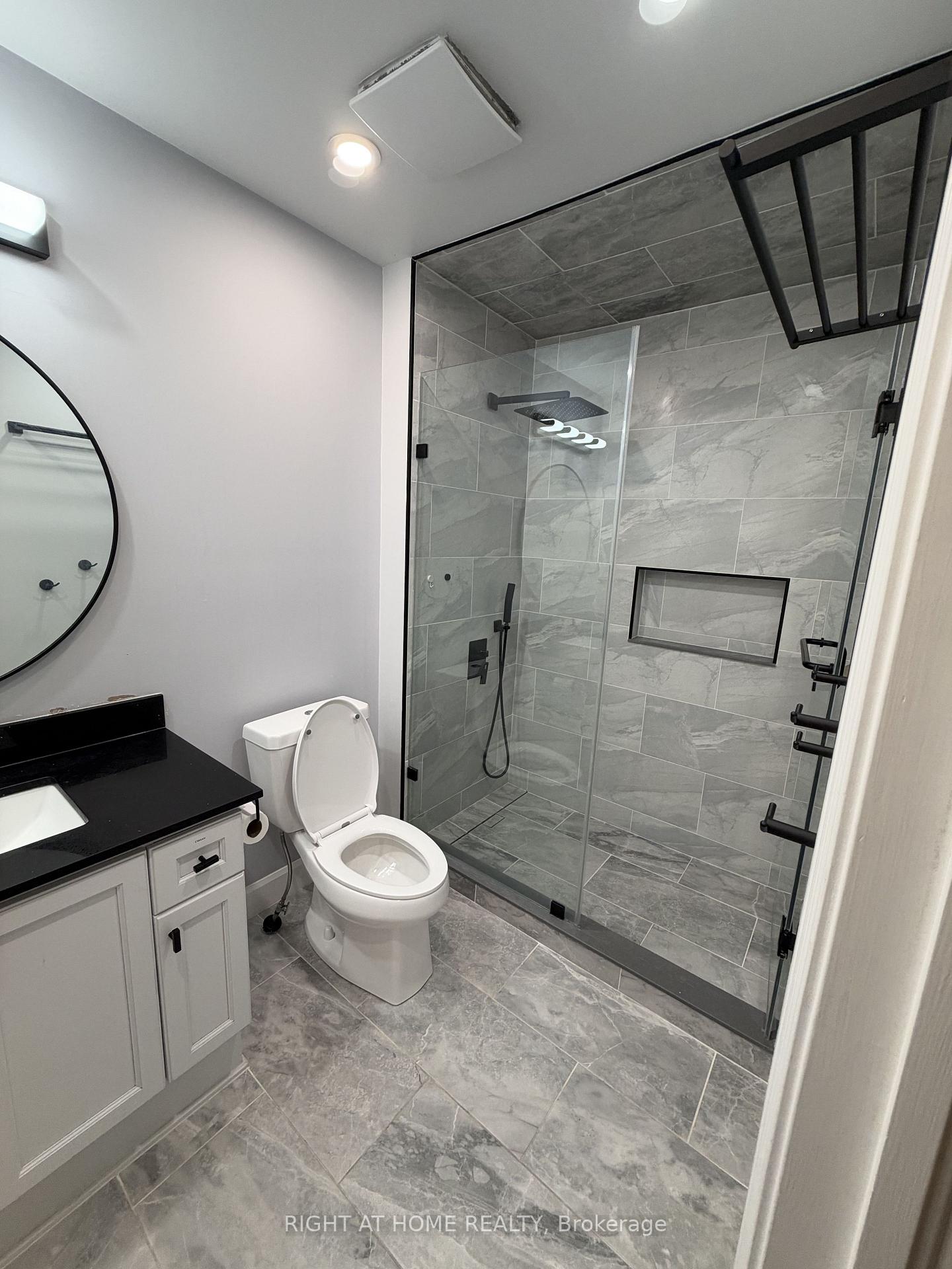 Photo 19 of 3 Marc Santi Boulevard, Vaughan, Patterson — HOMEH