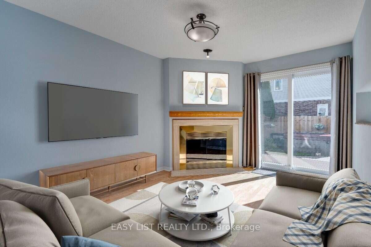 Photo 19 of 77 Mcgibbon Drive, Ottawa, Kanata - Katimavik — HOMEH