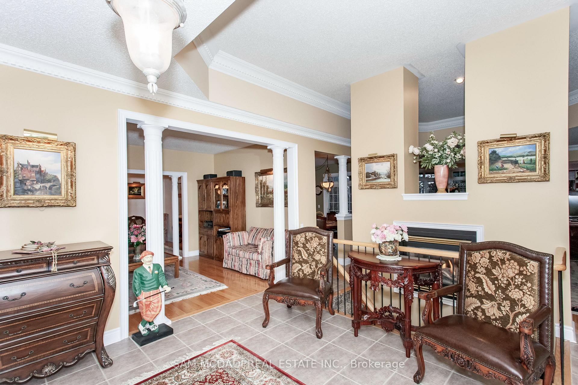 Photo 7 of 50 Links Lane, Brampton, Credit Valley — HOMEH