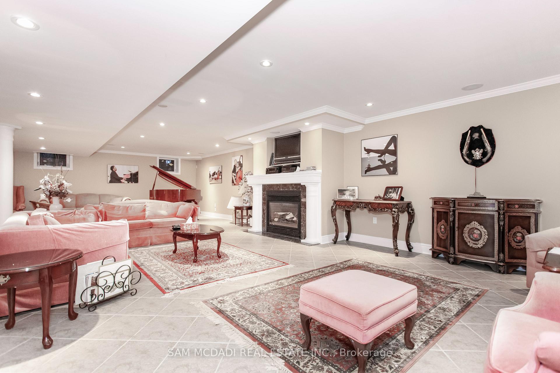 Photo 27 of 50 Links Lane, Brampton, Credit Valley — HOMEH