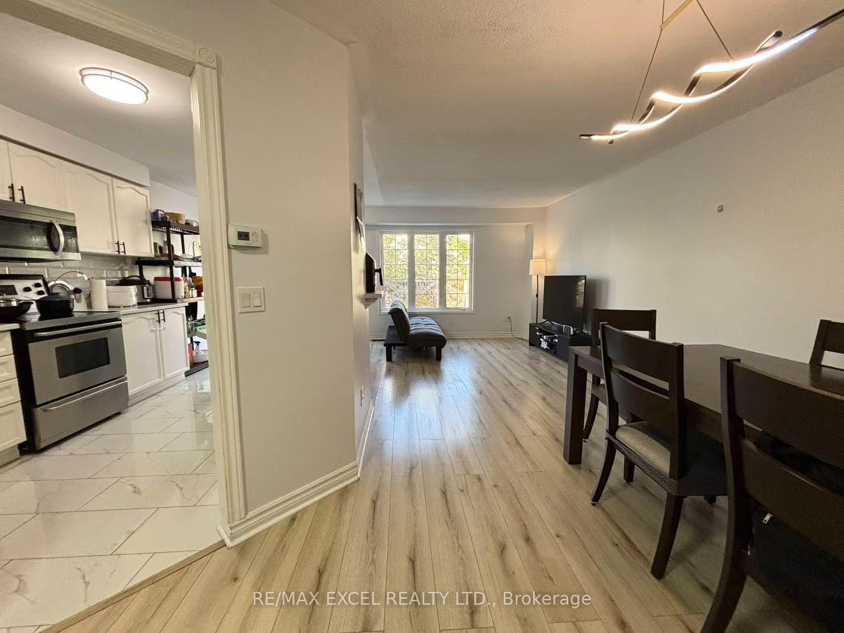 Photo 4 of 88 Millcliff Circle, Aurora, Aurora Grove — HOMEH
