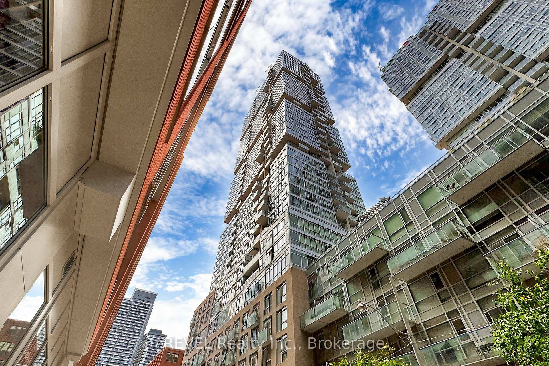Photo 1 of Unit 705, 30 Nelson Street, Toronto, Waterfront Communities — HOMEH