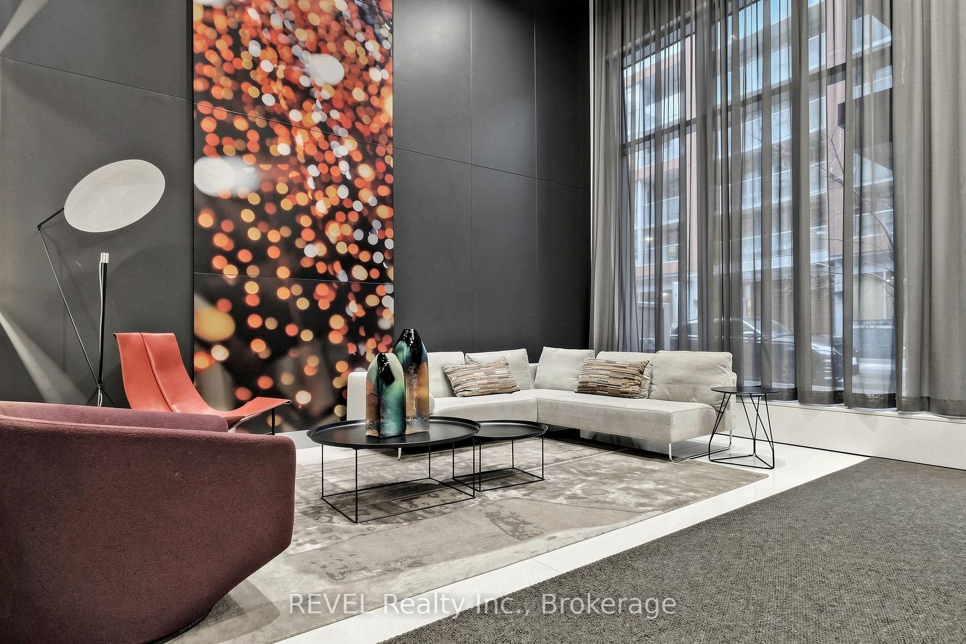 Photo 4 of Unit 705, 30 Nelson Street, Toronto, Waterfront Communities — HOMEH