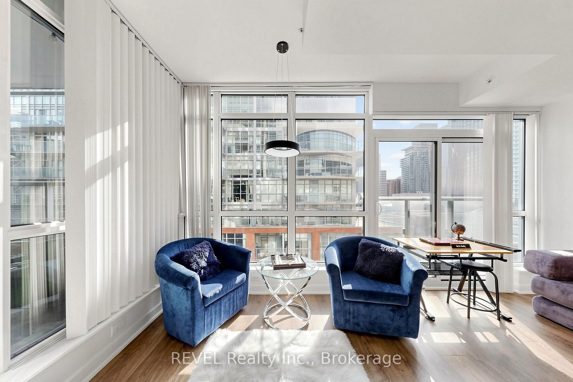 Photo 12 of Unit 705, 30 Nelson Street, Toronto, Waterfront Communities — HOMEH