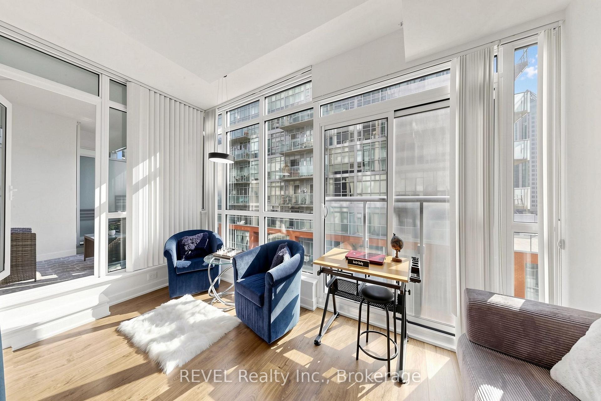 Photo 13 of Unit 705, 30 Nelson Street, Toronto, Waterfront Communities — HOMEH